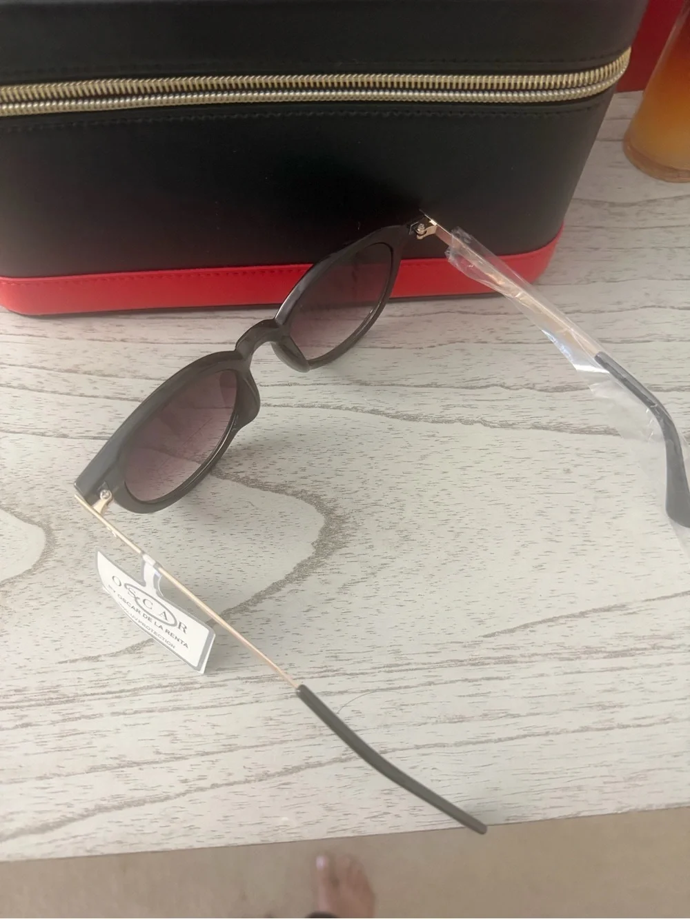 Oscar de la Renta Black Sunglasses with Gold Accent and Red Case Interior